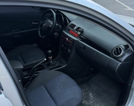 Серый Мазда 3, объемом двигателя 0 л и пробегом 250 тыс. км за 1697 $, фото 10 на Automoto.ua