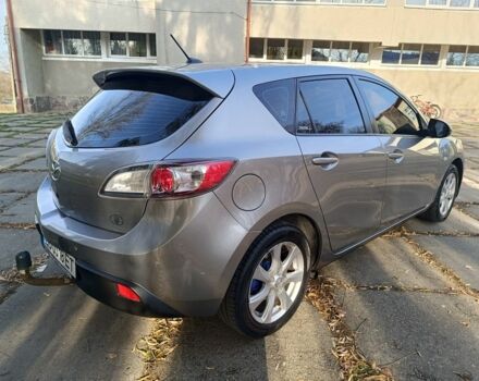 Сірий Мазда 3, об'ємом двигуна 1.6 л та пробігом 240 тис. км за 5999 $, фото 11 на Automoto.ua