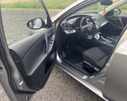 Серый Мазда 3, объемом двигателя 1.6 л и пробегом 212 тыс. км за 8500 $, фото 16 на Automoto.ua