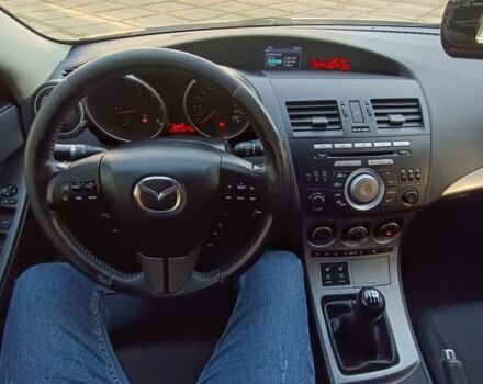 Сірий Мазда 3, об'ємом двигуна 1.6 л та пробігом 240 тис. км за 5999 $, фото 17 на Automoto.ua