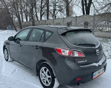 Серый Мазда 3, объемом двигателя 1.6 л и пробегом 255 тыс. км за 7000 $, фото 1 на Automoto.ua