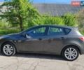 Серый Мазда 3, объемом двигателя 2 л и пробегом 166 тыс. км за 7000 $, фото 1 на Automoto.ua