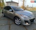 Серый Мазда 3, объемом двигателя 1.6 л и пробегом 240 тыс. км за 5999 $, фото 1 на Automoto.ua