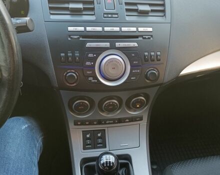 Сірий Мазда 3, об'ємом двигуна 1.6 л та пробігом 240 тис. км за 5999 $, фото 18 на Automoto.ua