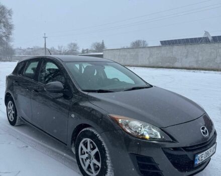 Серый Мазда 3, объемом двигателя 1.6 л и пробегом 255 тыс. км за 7000 $, фото 3 на Automoto.ua