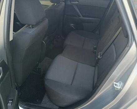 Сірий Мазда 3, об'ємом двигуна 1.6 л та пробігом 240 тис. км за 5999 $, фото 13 на Automoto.ua