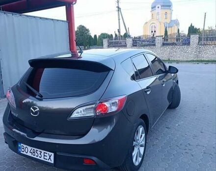 Серый Мазда 3, объемом двигателя 1.56 л и пробегом 250 тыс. км за 7600 $, фото 3 на Automoto.ua