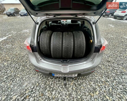 Сірий Мазда 3, об'ємом двигуна 1.6 л та пробігом 240 тис. км за 6300 $, фото 22 на Automoto.ua