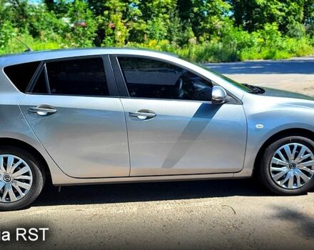 Сірий Мазда 3, об'ємом двигуна 1.6 л та пробігом 180 тис. км за 7000 $, фото 2 на Automoto.ua