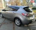 Серый Мазда 3, объемом двигателя 1.6 л и пробегом 240 тыс. км за 5999 $, фото 6 на Automoto.ua