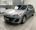 Серый Мазда 3, объемом двигателя 1.6 л и пробегом 300 тыс. км за 4500 $, фото 2 на Automoto.ua
