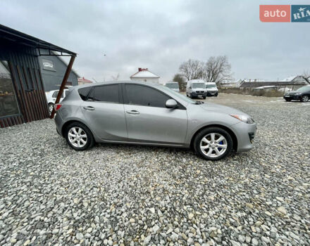 Сірий Мазда 3, об'ємом двигуна 1.6 л та пробігом 240 тис. км за 6300 $, фото 12 на Automoto.ua
