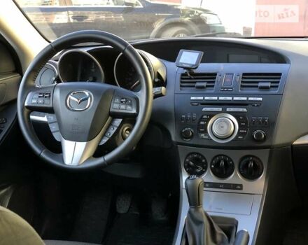 Серый Мазда 3, объемом двигателя 1.6 л и пробегом 264 тыс. км за 6500 $, фото 21 на Automoto.ua