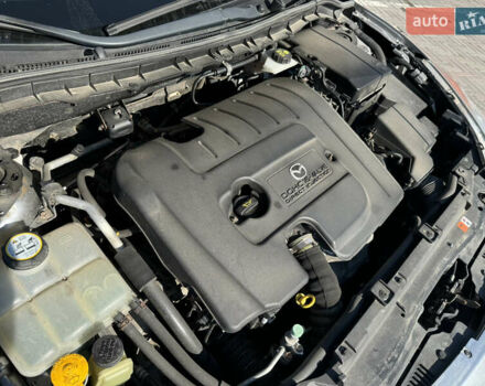 Сірий Мазда 3, об'ємом двигуна 1.56 л та пробігом 272 тис. км за 6000 $, фото 17 на Automoto.ua