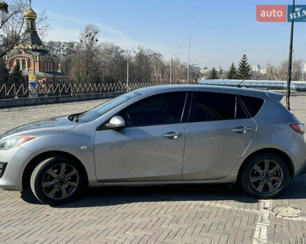 Сірий Мазда 3, об'ємом двигуна 1.56 л та пробігом 272 тис. км за 6000 $, фото 8 на Automoto.ua