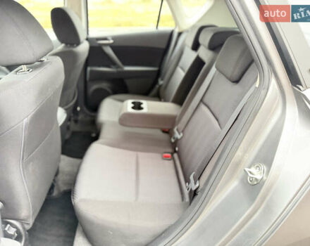 Серый Мазда 3, объемом двигателя 1.6 л и пробегом 75 тыс. км за 8750 $, фото 83 на Automoto.ua