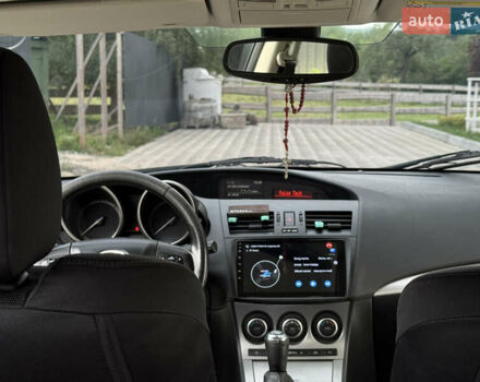 Мазда 3 2010 в Надворной на Automoto.ua Серый Мазда 3, объемом двигателя 2.18 л и пробегом 210 тыс. км за 6350 $, фото 7 на Automoto.ua