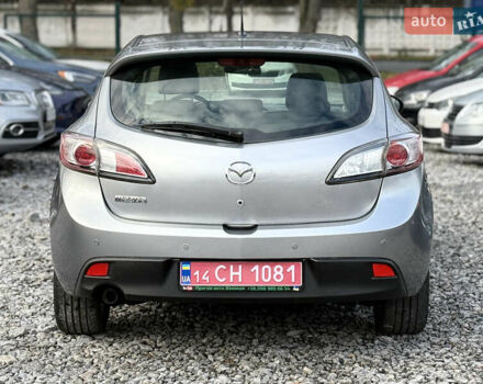 Серый Мазда 3, объемом двигателя 1.6 л и пробегом 229 тыс. км за 6750 $, фото 11 на Automoto.ua