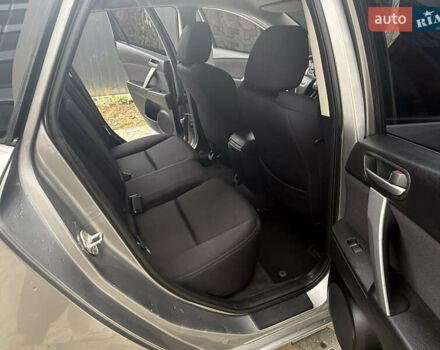 Мазда 3 2010 в Надворной на Automoto.ua Серый Мазда 3, объемом двигателя 2.18 л и пробегом 210 тыс. км за 6350 $, фото 17 на Automoto.ua