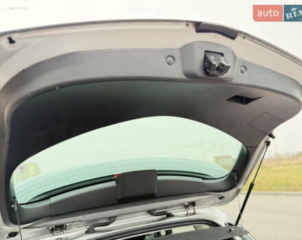 Серый Мазда 3, объемом двигателя 1.6 л и пробегом 75 тыс. км за 8750 $, фото 58 на Automoto.ua