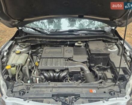 Серый Мазда 3, объемом двигателя 1.6 л и пробегом 190 тыс. км за 7000 $, фото 2 на Automoto.ua