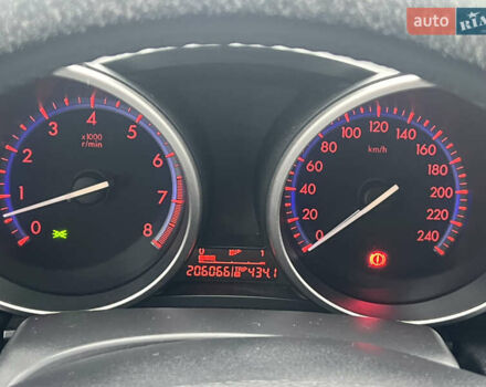Сірий Мазда 3, об'ємом двигуна 1.6 л та пробігом 206 тис. км за 8500 $, фото 11 на Automoto.ua