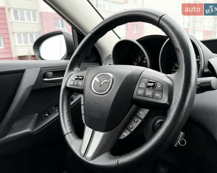 Серый Мазда 3, объемом двигателя 1.6 л и пробегом 75 тыс. км за 8450 $, фото 117 на Automoto.ua