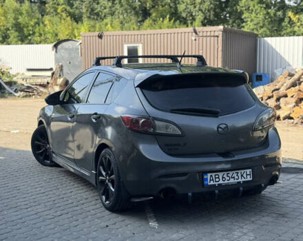 Сірий Мазда 3, об'ємом двигуна 2.49 л та пробігом 320 тис. км за 9119 $, фото 3 на Automoto.ua