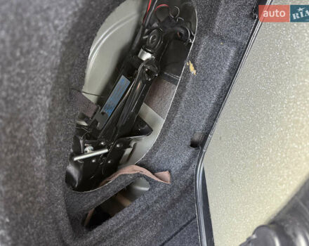 Серый Мазда 3, объемом двигателя 1.6 л и пробегом 229 тыс. км за 6750 $, фото 27 на Automoto.ua