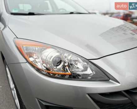 Серый Мазда 3, объемом двигателя 1.6 л и пробегом 75 тыс. км за 8750 $, фото 18 на Automoto.ua