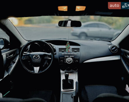 Серый Мазда 3, объемом двигателя 1.56 л и пробегом 272 тыс. км за 5950 $, фото 9 на Automoto.ua