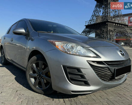 Сірий Мазда 3, об'ємом двигуна 1.56 л та пробігом 272 тис. км за 6000 $, фото 1 на Automoto.ua