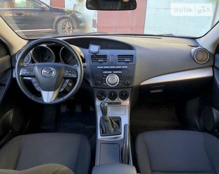 Серый Мазда 3, объемом двигателя 1.6 л и пробегом 264 тыс. км за 6500 $, фото 20 на Automoto.ua