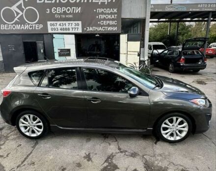 Серый Мазда 3, объемом двигателя 2.5 л и пробегом 240 тыс. км за 8500 $, фото 2 на Automoto.ua