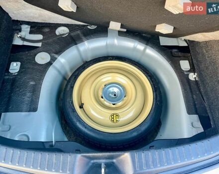 Сірий Мазда 3, об'ємом двигуна 1.6 л та пробігом 185 тис. км за 6850 $, фото 59 на Automoto.ua