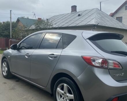 Сірий Мазда 3, об'ємом двигуна 1.6 л та пробігом 235 тис. км за 6100 $, фото 2 на Automoto.ua
