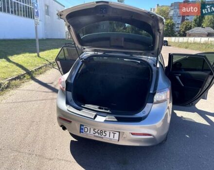 Серый Мазда 3, объемом двигателя 2 л и пробегом 189 тыс. км за 7400 $, фото 30 на Automoto.ua