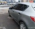 Сірий Мазда 3, об'ємом двигуна 1.6 л та пробігом 215 тис. км за 6300 $, фото 2 на Automoto.ua