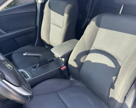 Серый Мазда 3, объемом двигателя 1.6 л и пробегом 176 тыс. км за 7300 $, фото 24 на Automoto.ua