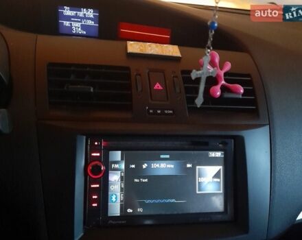 Серый Мазда 3, объемом двигателя 1.56 л и пробегом 158 тыс. км за 6500 $, фото 6 на Automoto.ua