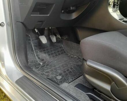 Серый Мазда 3, объемом двигателя 1.6 л и пробегом 157 тыс. км за 7300 $, фото 11 на Automoto.ua