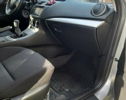 Серый Мазда 3, объемом двигателя 1.6 л и пробегом 157 тыс. км за 7300 $, фото 4 на Automoto.ua