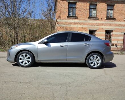 Серый Мазда 3, объемом двигателя 2 л и пробегом 230 тыс. км за 7500 $, фото 4 на Automoto.ua