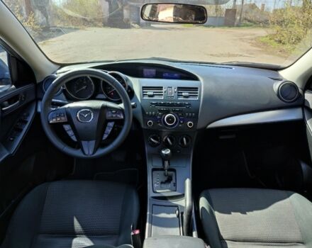 Серый Мазда 3, объемом двигателя 2 л и пробегом 230 тыс. км за 7500 $, фото 6 на Automoto.ua