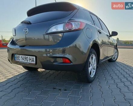 Сірий Мазда 3, об'ємом двигуна 1.6 л та пробігом 300 тис. км за 6600 $, фото 12 на Automoto.ua