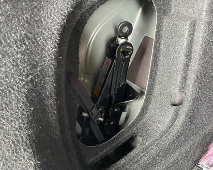 Серый Мазда 3, объемом двигателя 1.56 л и пробегом 164 тыс. км за 8499 $, фото 45 на Automoto.ua