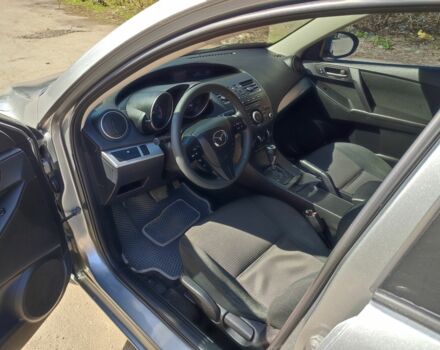 Серый Мазда 3, объемом двигателя 2 л и пробегом 230 тыс. км за 6800 $, фото 7 на Automoto.ua