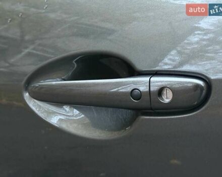 Серый Мазда 3, объемом двигателя 2 л и пробегом 160 тыс. км за 8699 $, фото 8 на Automoto.ua