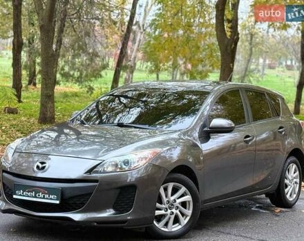 Серый Мазда 3, объемом двигателя 2 л и пробегом 160 тыс. км за 8699 $, фото 1 на Automoto.ua