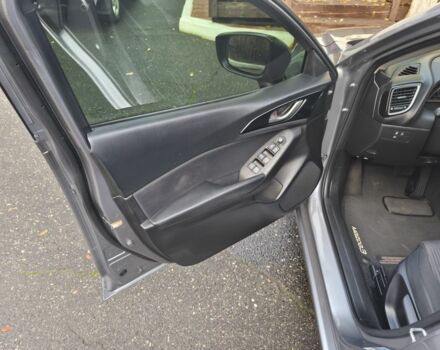 Серый Мазда 3, объемом двигателя 2 л и пробегом 61 тыс. км за 9999 $, фото 15 на Automoto.ua